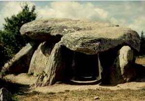 Vstup do dolmenu