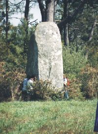 Menhir na průsečíku telurických proudů